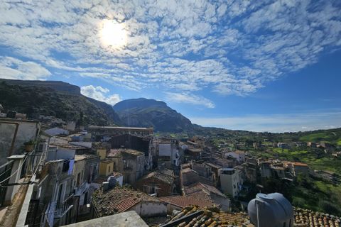 Landsbyhus i Collesano, Palermo, Collesano - € 105.000 | Ref: 10593 - foto 22